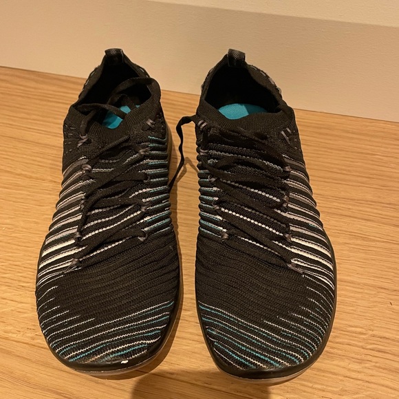Nike free workout shoes
Size 6.5 - Picture 1 of 4